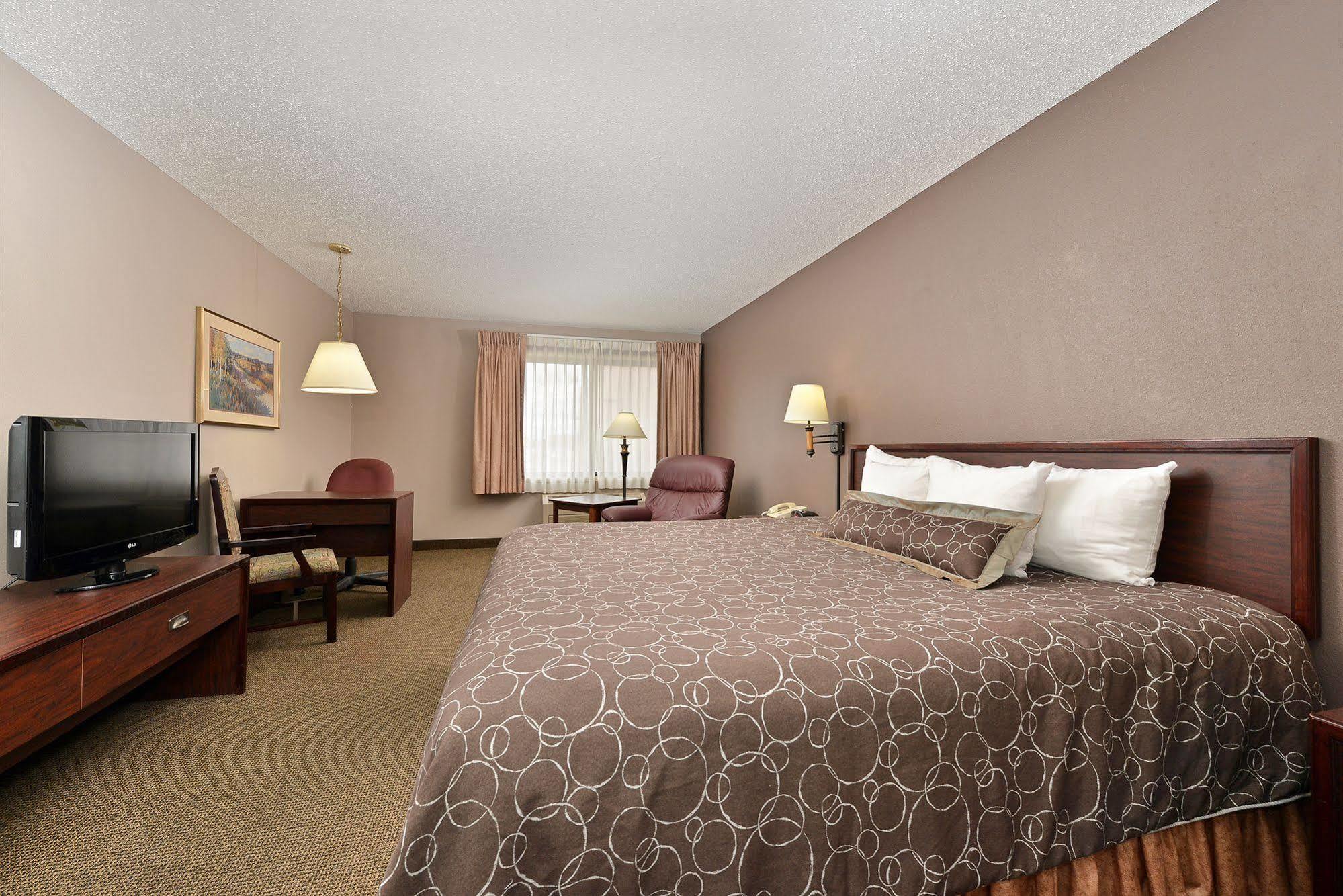Kelly Inn 13Th Avenue Fargo Exteriér fotografie